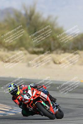 media/Dec-07-2025-CVMA (Sun) [[3e7d2de5dc]]/Race 7-Formula Lightweight Twins Shootout/